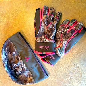 Hunting hat and gloves